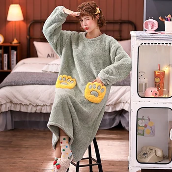 Saldus Soft Coral Aksomo Moterų Nightdress Žiemos Animacinių Filmų Šiltas, O Apykaklės Ponios Pižamą Atsitiktinis Tirštėti Moterų Sleepwear
